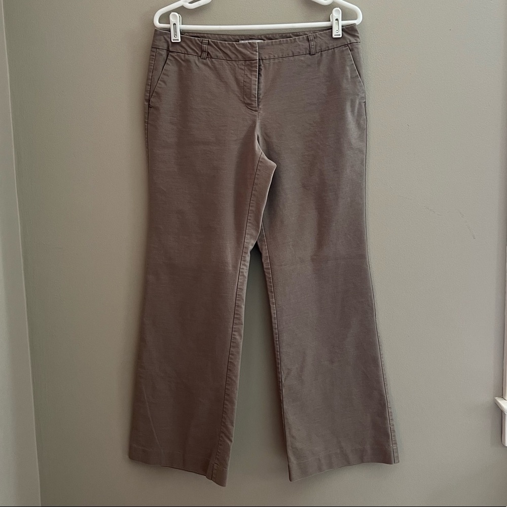 New York & Co. Greyish Tan Pants, Size 8